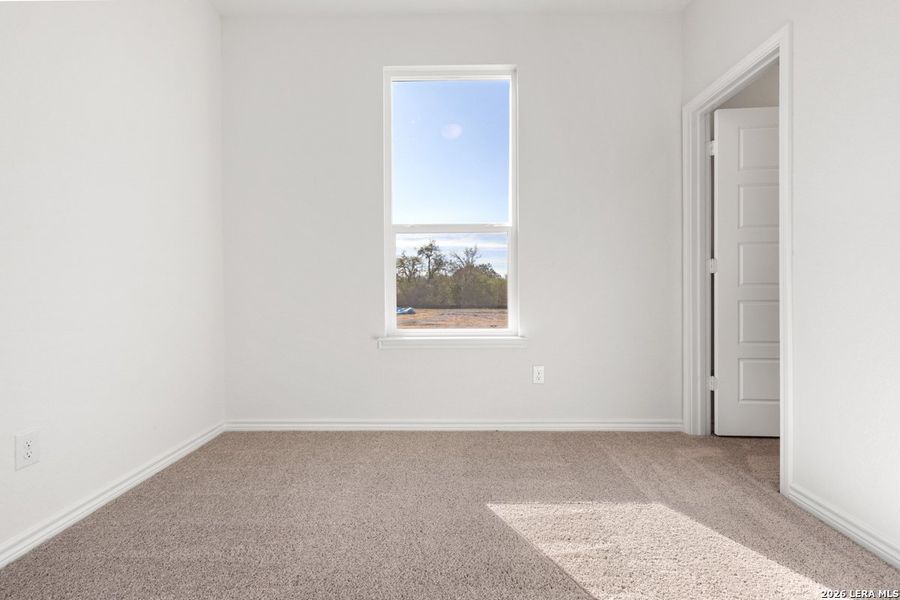 Spacious, unfurnished interior of a new home in Spanish Trails, San Antonio (Image 14). Spacious, unfurnished interior of a new home in Spanish Trails, San Antonio (Image 14).