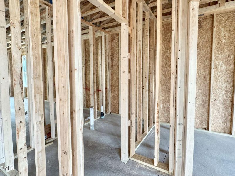 20250928_212820101_iOS 1