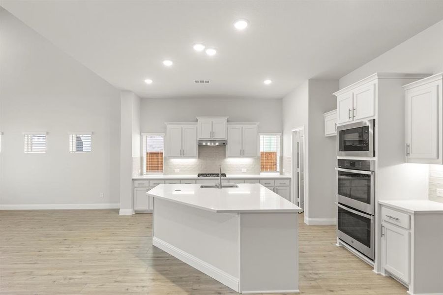 04_14454 McClint, Pilot Point