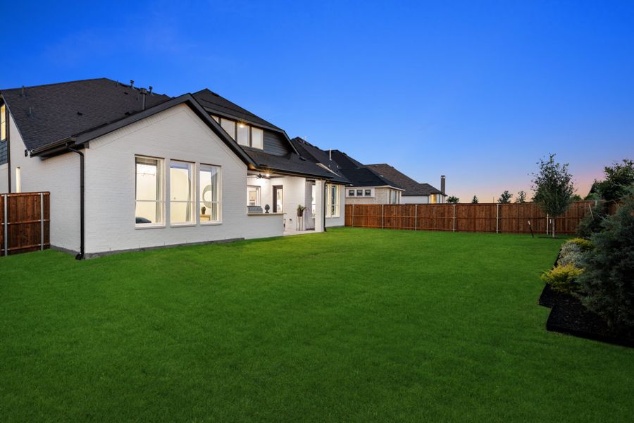 Representative exterior details of a home built from the Eastland by UnionMain Homes in Cambridge Crossing, Celina (Image 30). Representative exterior details of a home built from the Eastland by UnionMain Homes in Cambridge Crossing, Celina (Image 30).