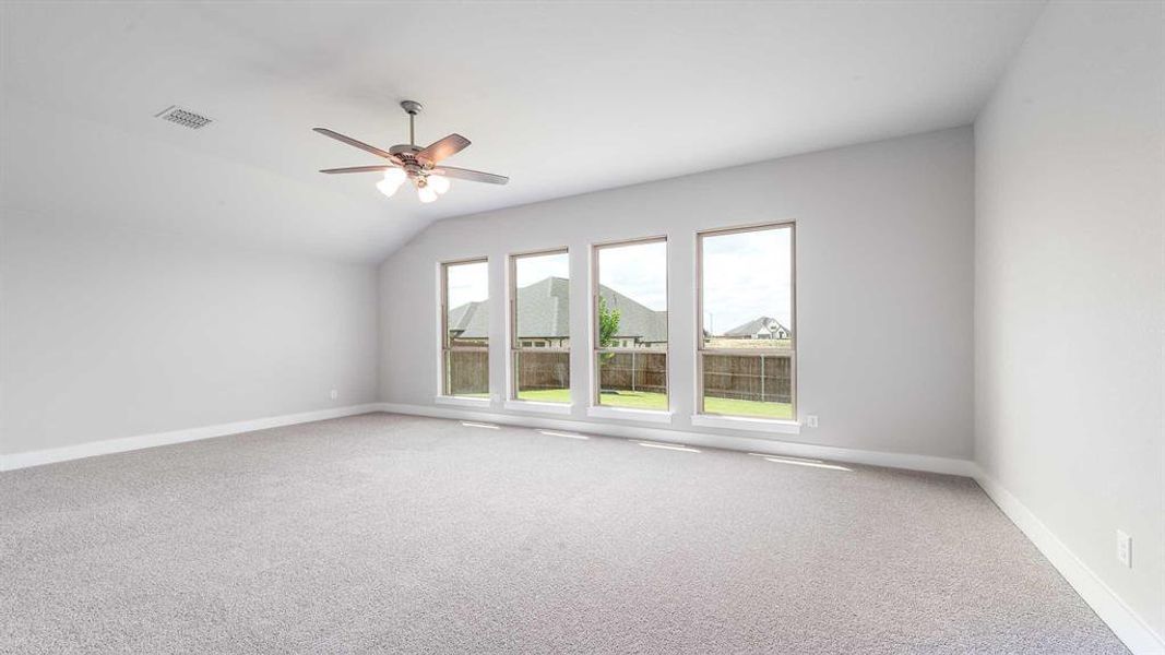 Spacious, unfurnished interior of a new home in Talon Hills 60'/70', Fort Worth (Image 21). Spacious, unfurnished interior of a new home in Talon Hills 60'/70', Fort Worth (Image 21).