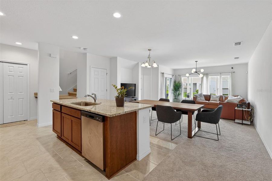 Furnished interior view inside a new home in , Kissimmee (Image 19).