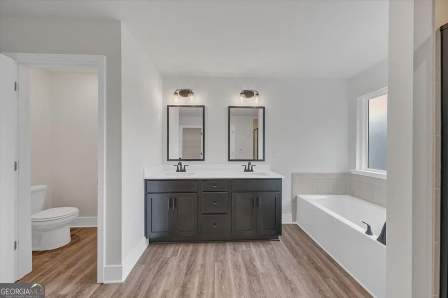 Furnished interior view inside a new home in Canterbury Villas, Carrollton (Image 8). Furnished interior view inside a new home in Canterbury Villas, Carrollton (Image 8).