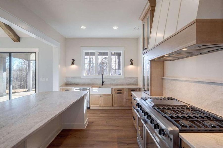 Furnished interior view inside a new home in , Monroe (Image 38).