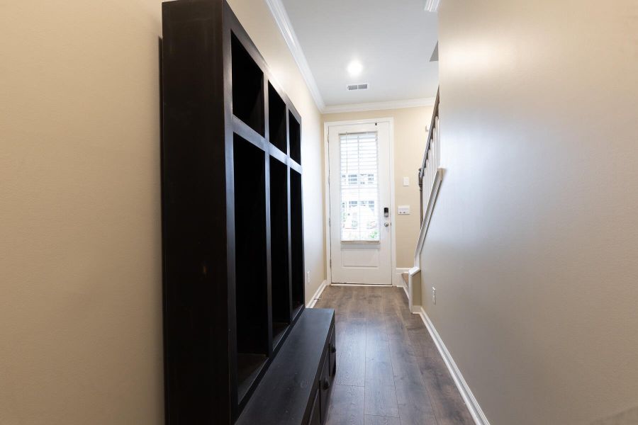 Spacious, unfurnished interior of a new home in , Summerville (Image 22).