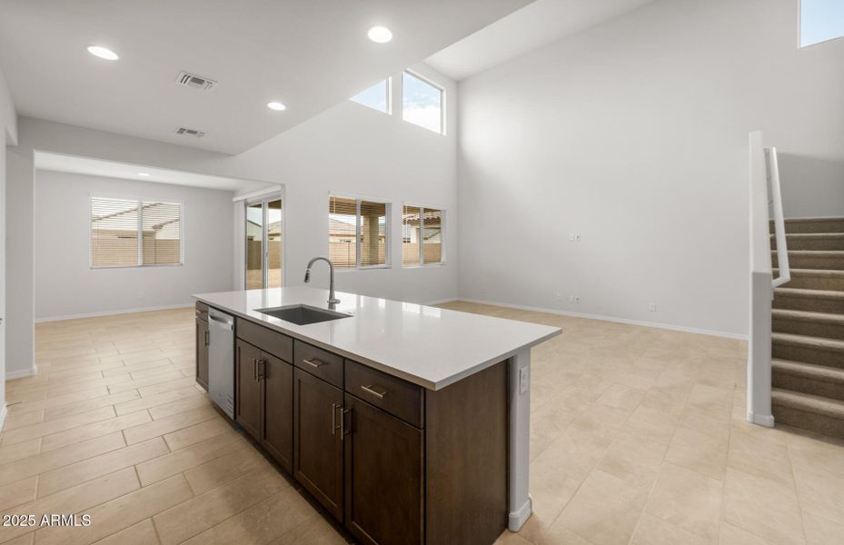 Kitchen/Cafe/Gathering Room