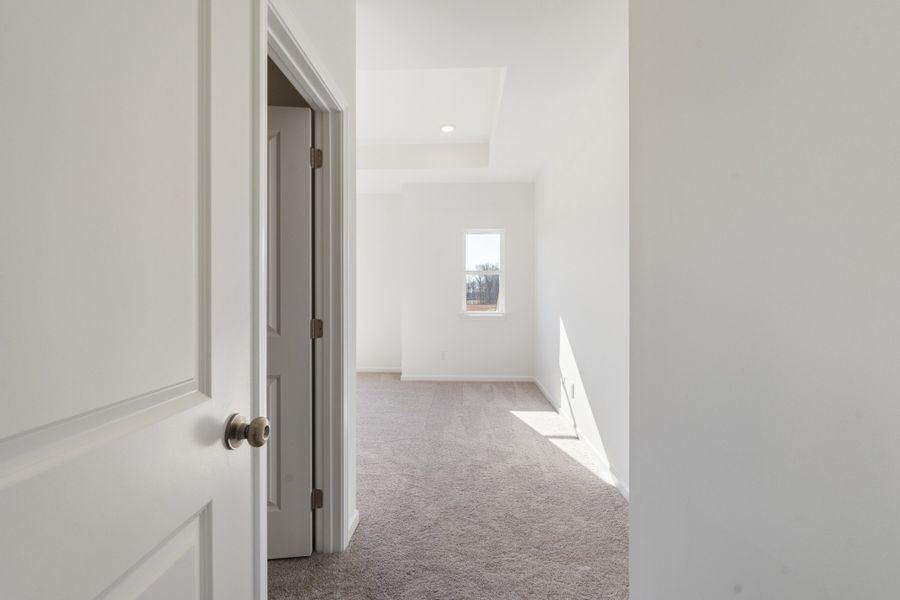 Spacious, unfurnished interior of a new home in Cantigny Park, Clarksville (Image 19). Spacious, unfurnished interior of a new home in Cantigny Park, Clarksville (Image 19).