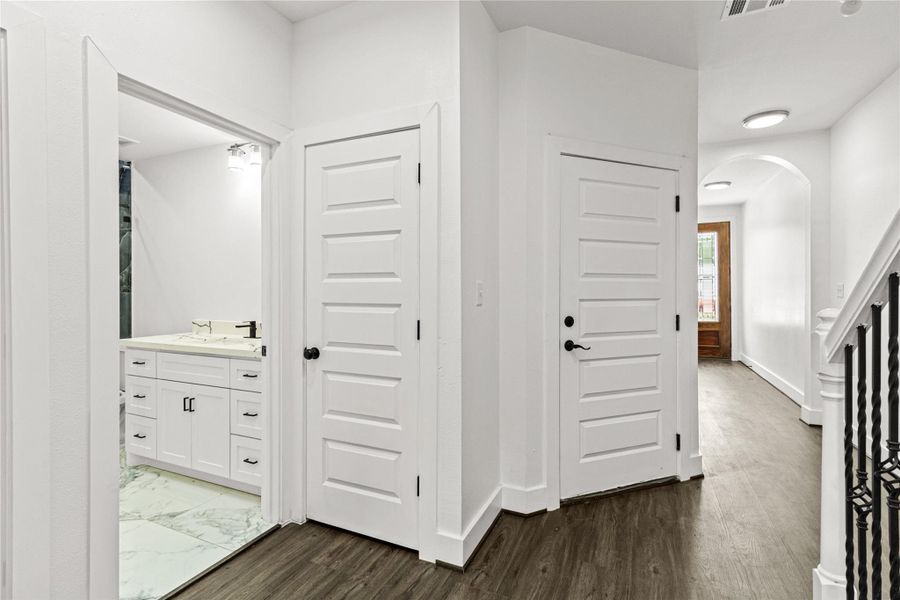 Furnished interior view inside a new home in , Houston (Image 9).