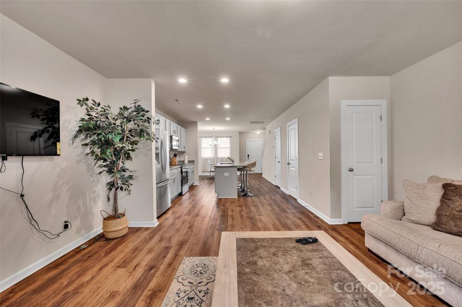 Image 28 of a home in .