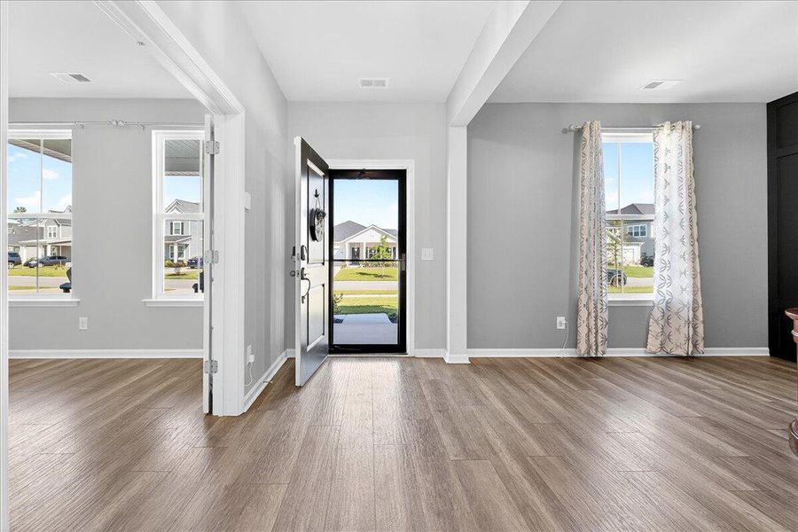 Spacious, unfurnished interior of a new home in , Summerville (Image 20).