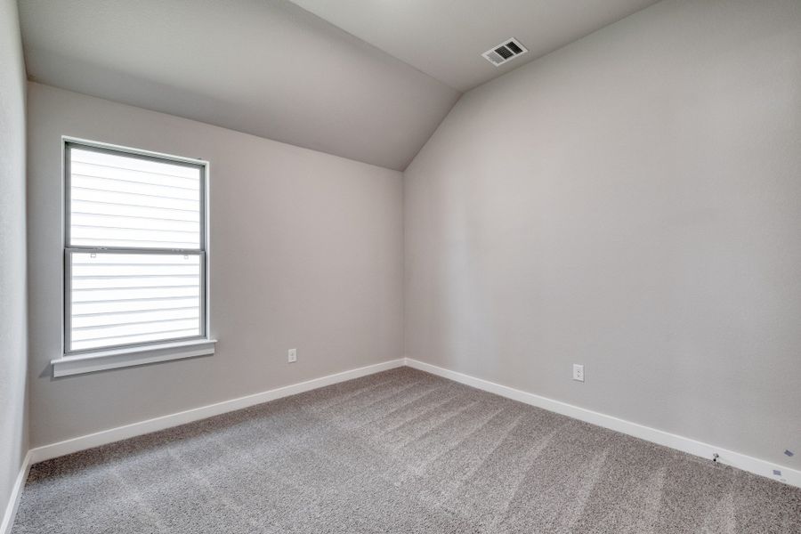 Spacious, unfurnished interior of a new home in Prairie Winds, Hutto (Image 25).