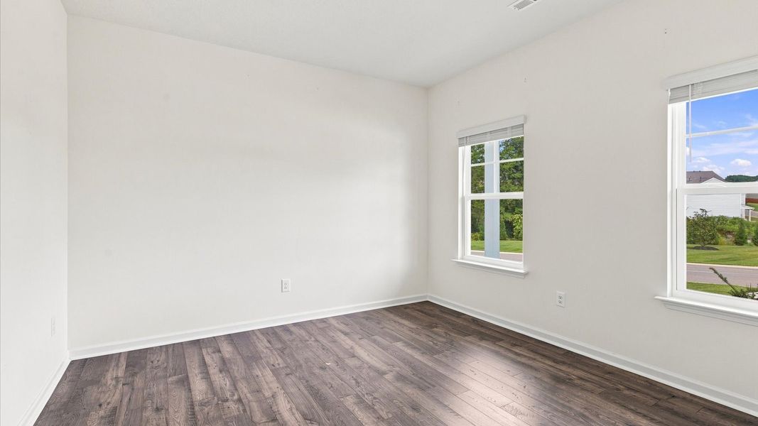 Spacious, unfurnished interior of a new home in Mary's Pointe, Clinton (Image 17). Spacious, unfurnished interior of a new home in Mary's Pointe, Clinton (Image 17).