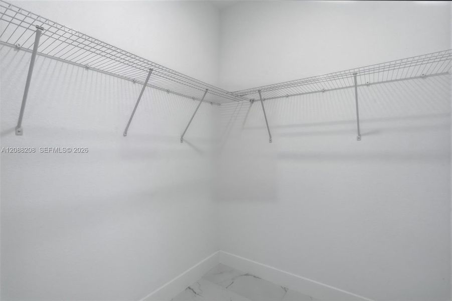 Spacious, unfurnished interior of a new home in , Labelle (Image 9).