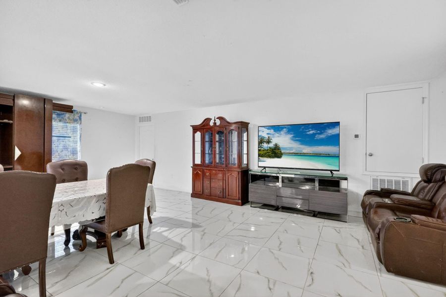 Furnished interior view inside a new home in , Fort Pierce (Image 29).