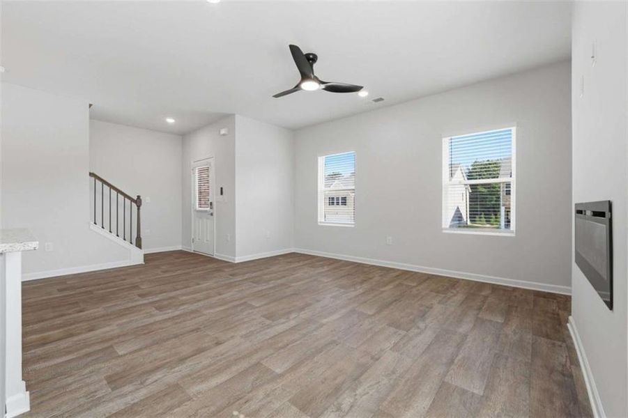 Spacious, unfurnished interior of a new home in Parkway James, Snellville (Image 20).