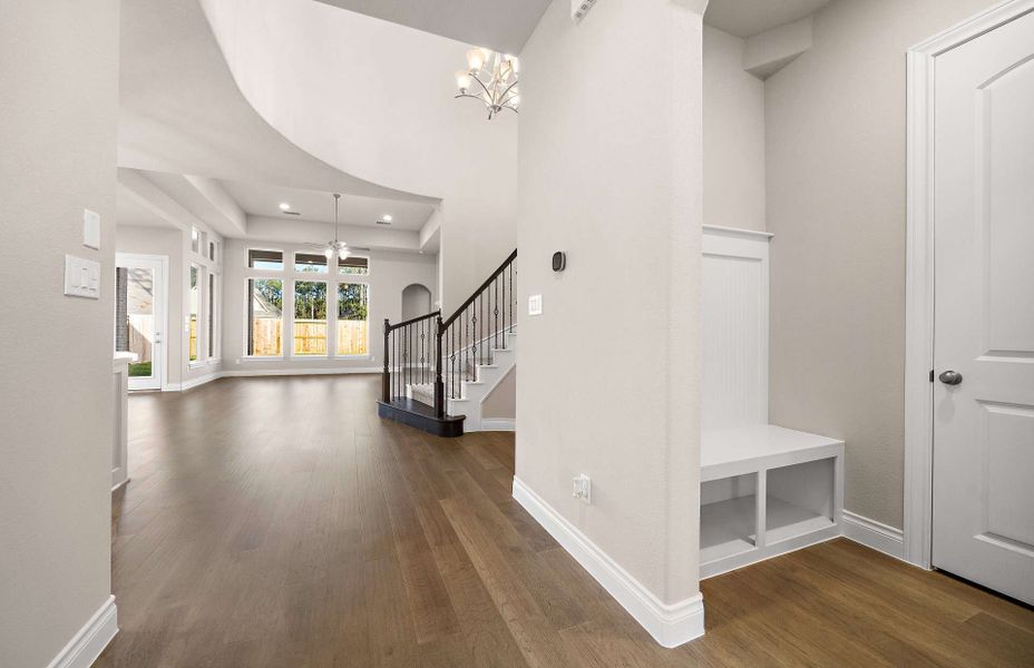 Representative unfurnished interior of a home built from the 3070 by Ravenna Homes in The Highlands 55′, Porter (Image 28).