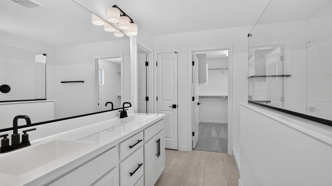 Furnished interior view inside a new home in Allen Ranches, Litchfield Park (Image 9).