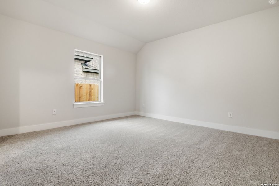 Spacious, unfurnished interior of a new home in Legacy at Lake Dunlap, New Braunfels (Image 15).
