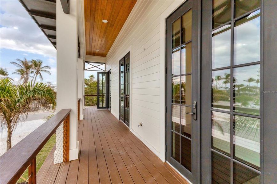 Exterior details and patio area of a home in , Boca Grande (Image 37).