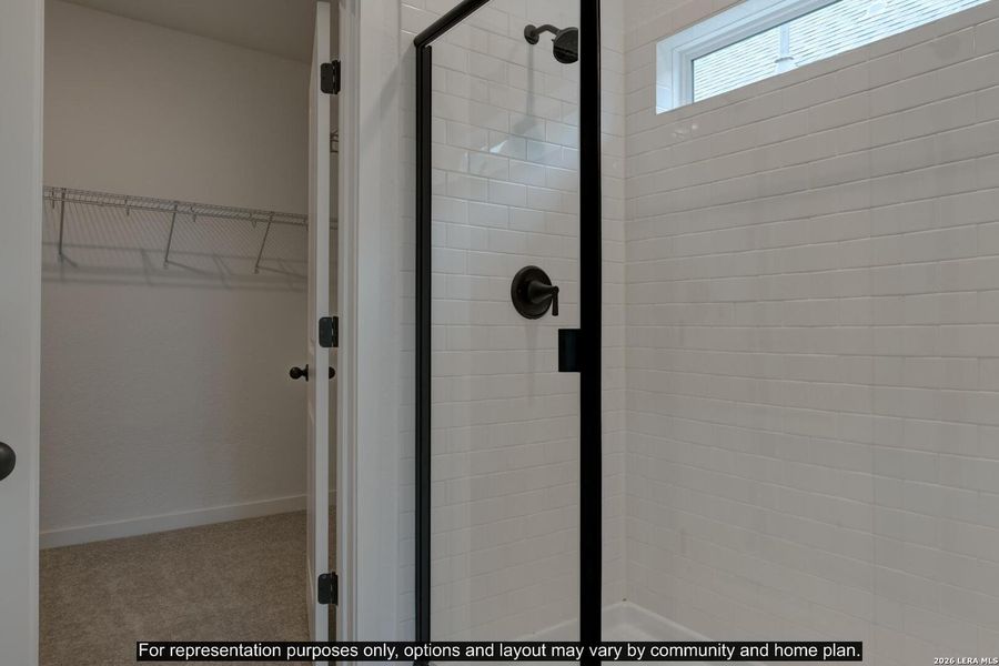 Close-up of interior finishes inside a home in Nopal Valley, San Antonio (Image 9).