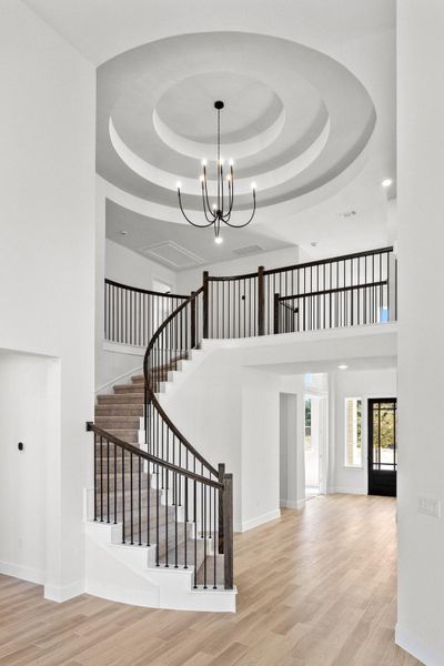 Spacious, unfurnished interior of a new home in Parmer Ranch, Georgetown (Image 16).