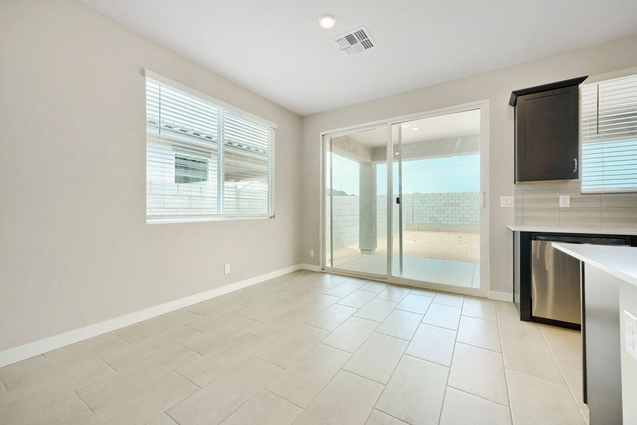 New Home in San Tan Valley, AZ.  - Slide 10