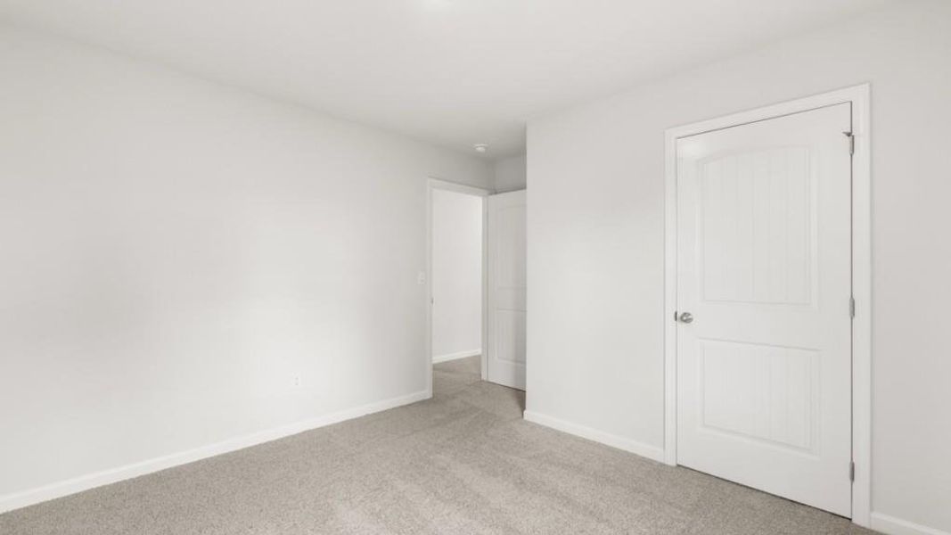 Spacious, unfurnished interior of a new home in Liberty Crossing, Braselton (Image 23).