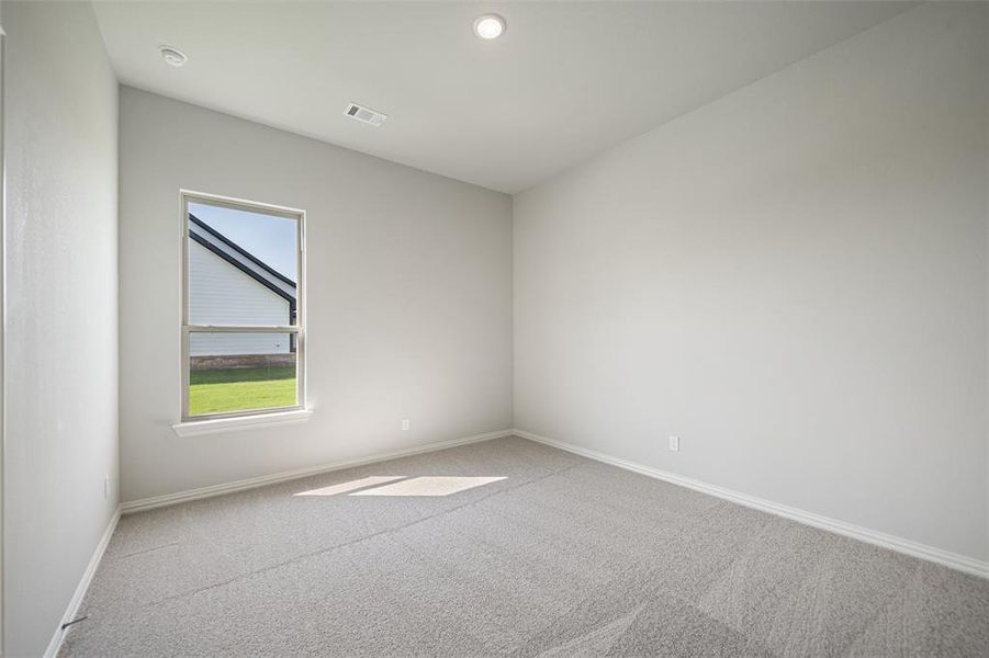 Spacious, unfurnished interior of a new home in Fairview Meadows, New Fairview (Image 26).