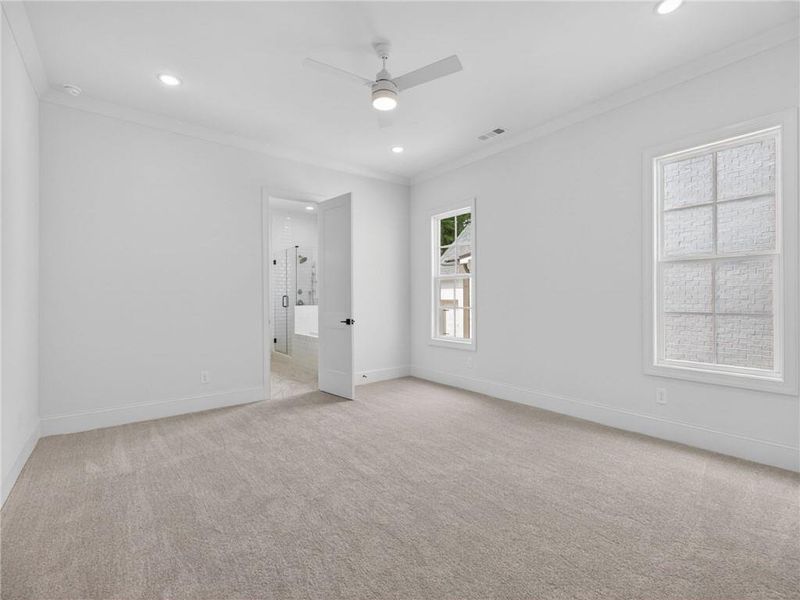 Spacious, unfurnished interior of a new home in , Suwanee (Image 33).