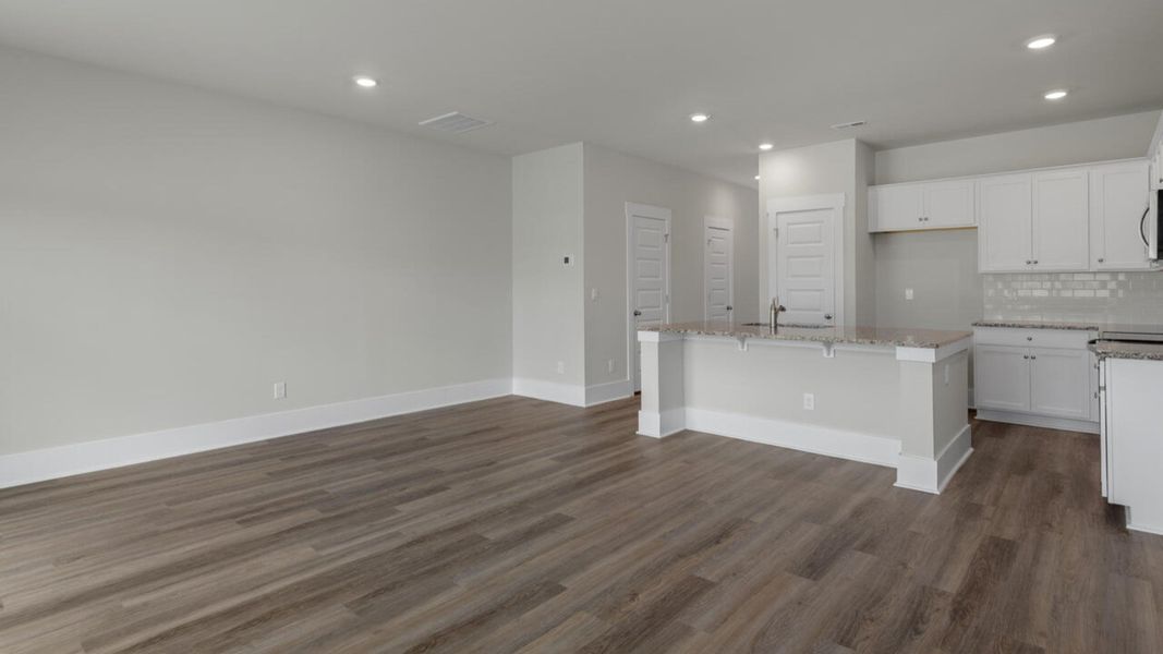 Spacious, unfurnished interior of a new home in Indigo Preserve Townhomes, Leland (Image 19).