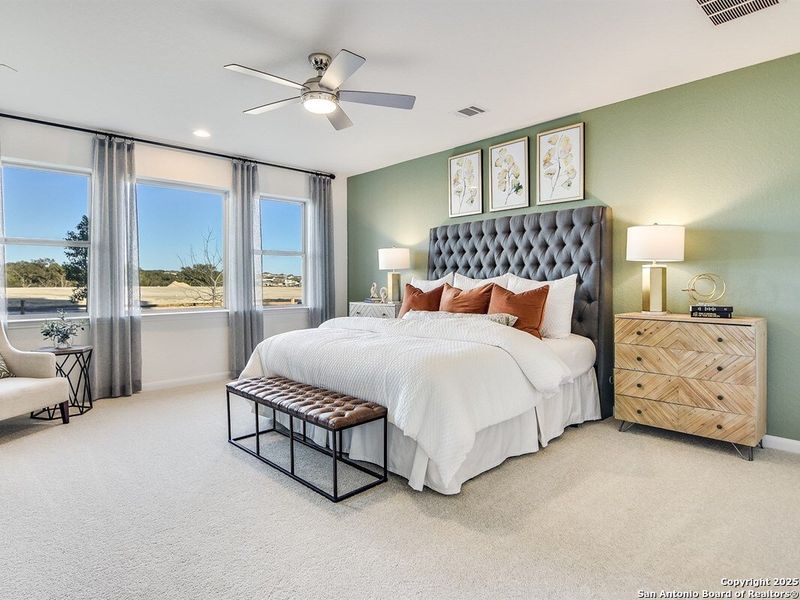 Furnished interior view inside a new home in Davis Ranch 60', San Antonio (Image 7). Furnished interior view inside a new home in Davis Ranch 60', San Antonio (Image 7).