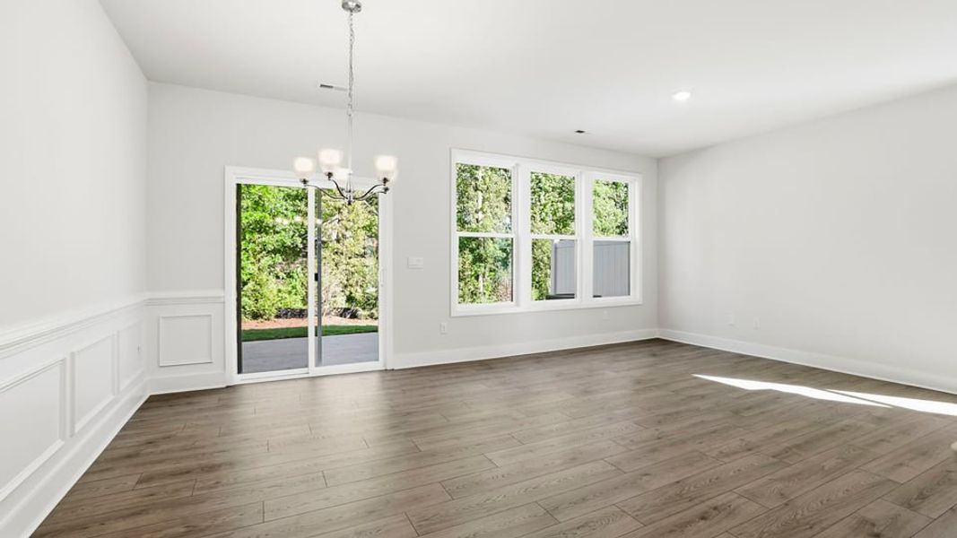 Spacious, unfurnished interior of a new home in Hidden Hills, Spartanburg (Image 12).