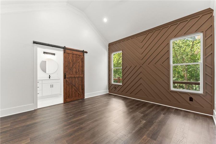 Spacious, unfurnished interior of a new home in , Gainesville (Image 27).