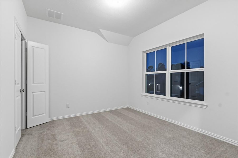 Spacious, unfurnished interior of a new home in The Woodlands Hills, Willis (Image 13).