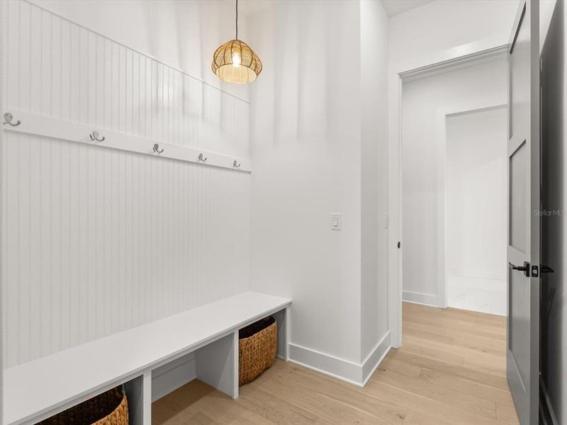 Furnished interior view inside a new home in , Orlando (Image 45).