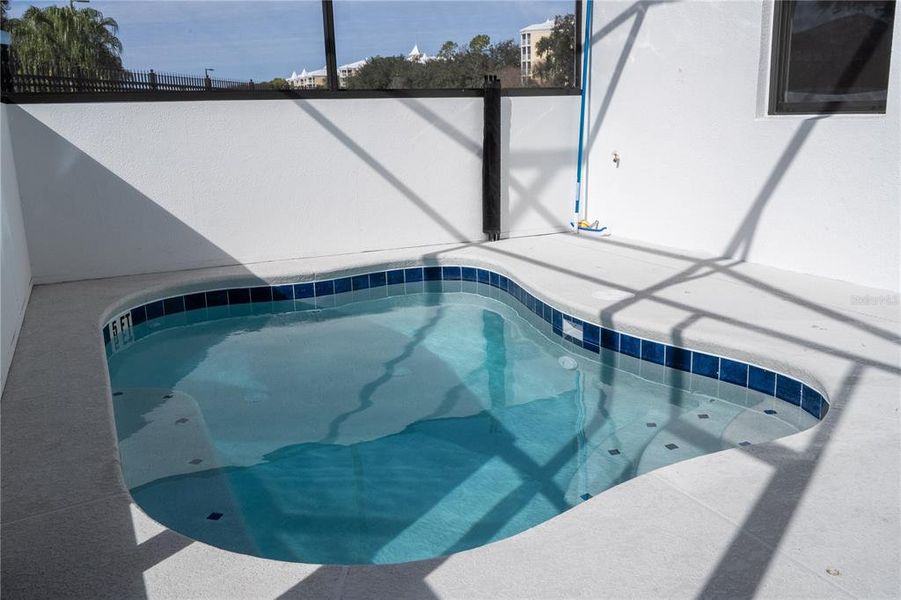 Exterior details and patio area of a home in , Orlando (Image 34).