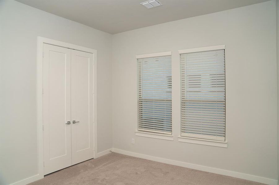 Spacious, unfurnished interior of a new home in Painted Tree, McKinney (Image 25). Spacious, unfurnished interior of a new home in Painted Tree, McKinney (Image 25).