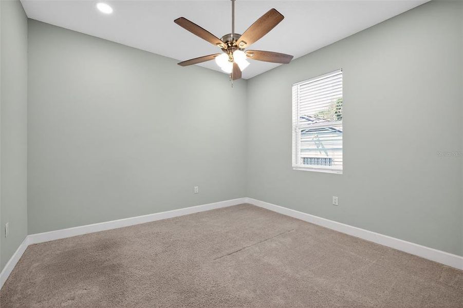 Spacious, unfurnished interior of a new home in , St. Petersburg (Image 23).