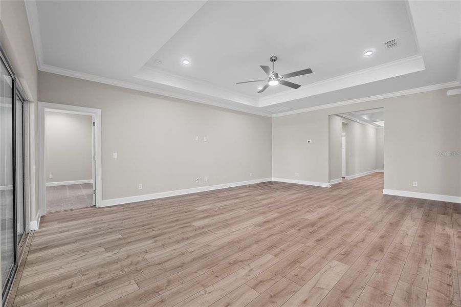 Spacious, unfurnished interior of a new home in , Mulberry (Image 13).