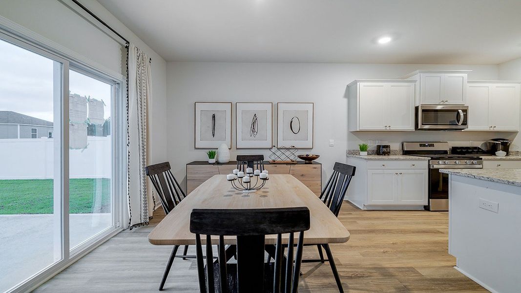 Furnished interior view inside a new home in The Lakes at North Glynn, Brunswick (Image 10).