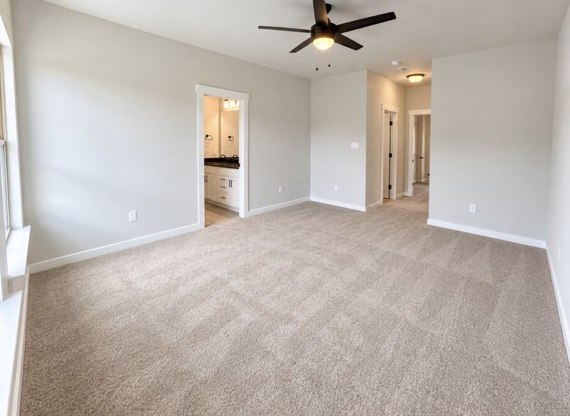 Spacious, unfurnished interior of a new home in Hickory Cove, Burns (Image 18).