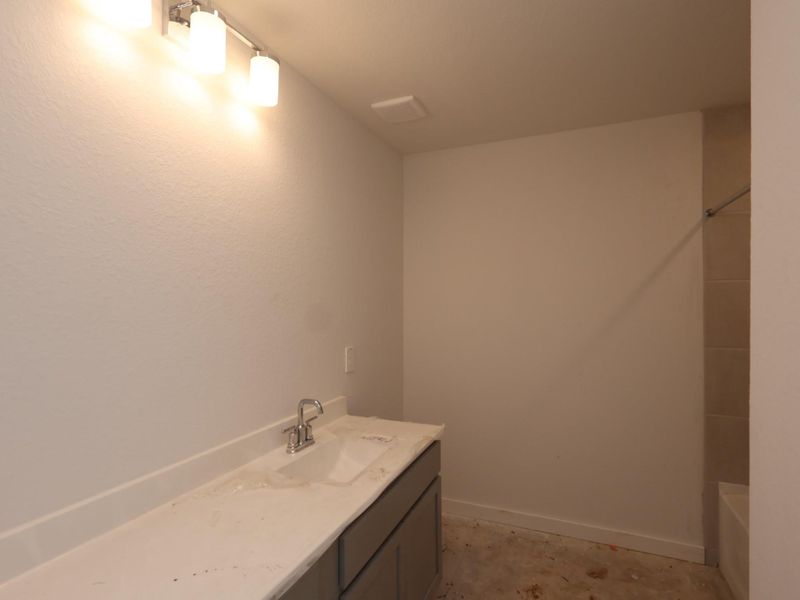 Image 14 of a home in Magnolia Ridge.