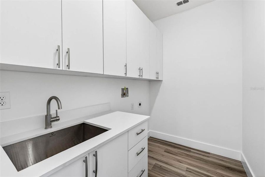 Image 54 of a home in .