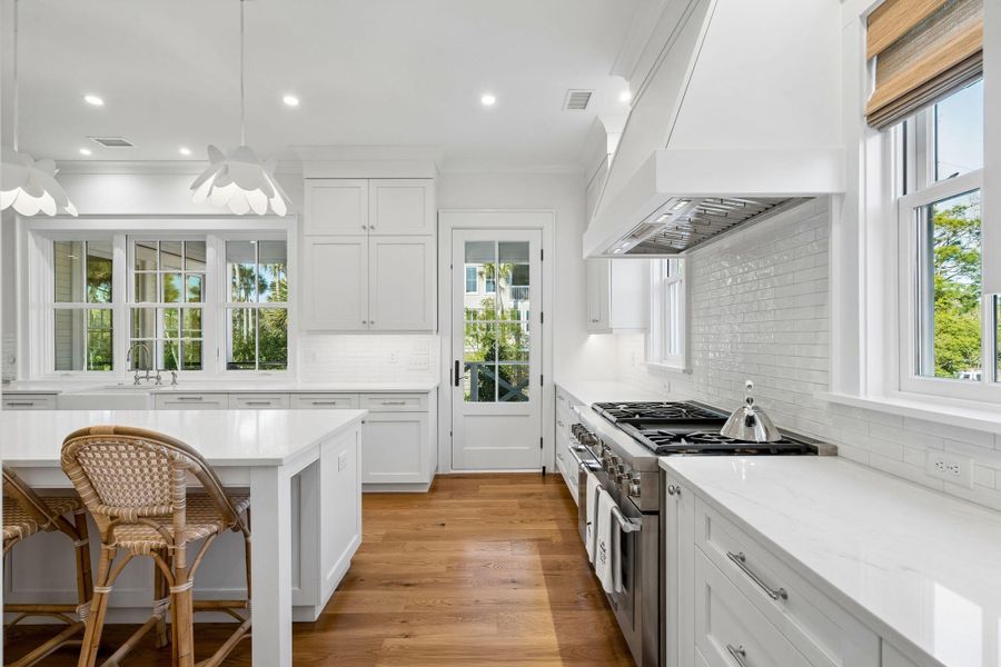 Furnished interior view inside a new home in , Folly Beach (Image 85).