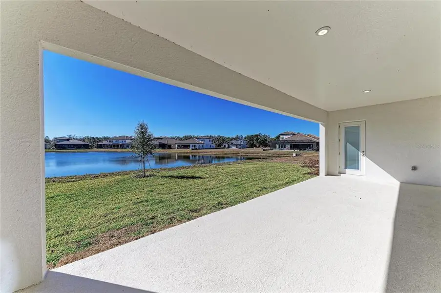 Exterior details and patio area of a home in Hawkstone, Lithia (Image 3).