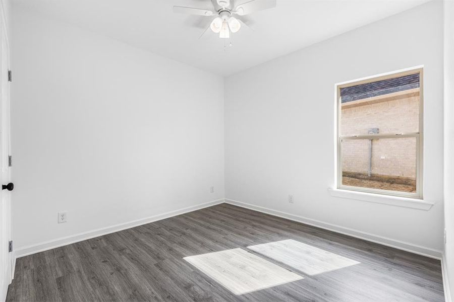 Spacious, unfurnished interior of a new home in , Pittsburg (Image 13).