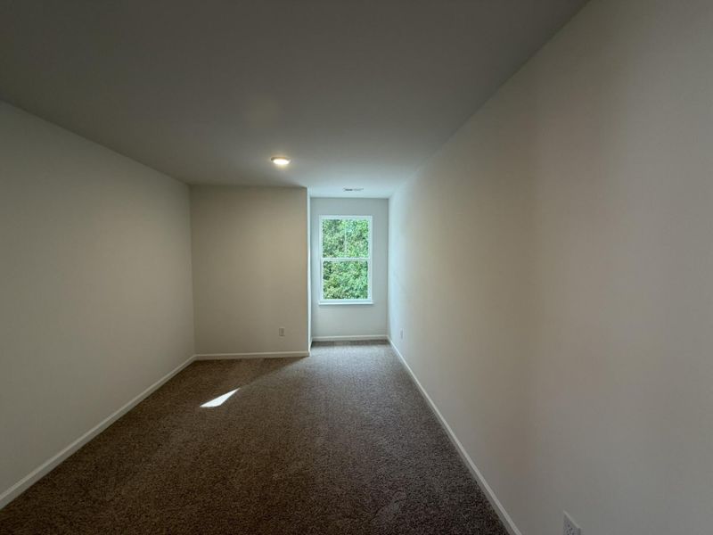 Spacious, unfurnished interior of a new home in Riverbrooke Townhomes, Simpsonville (Image 10).