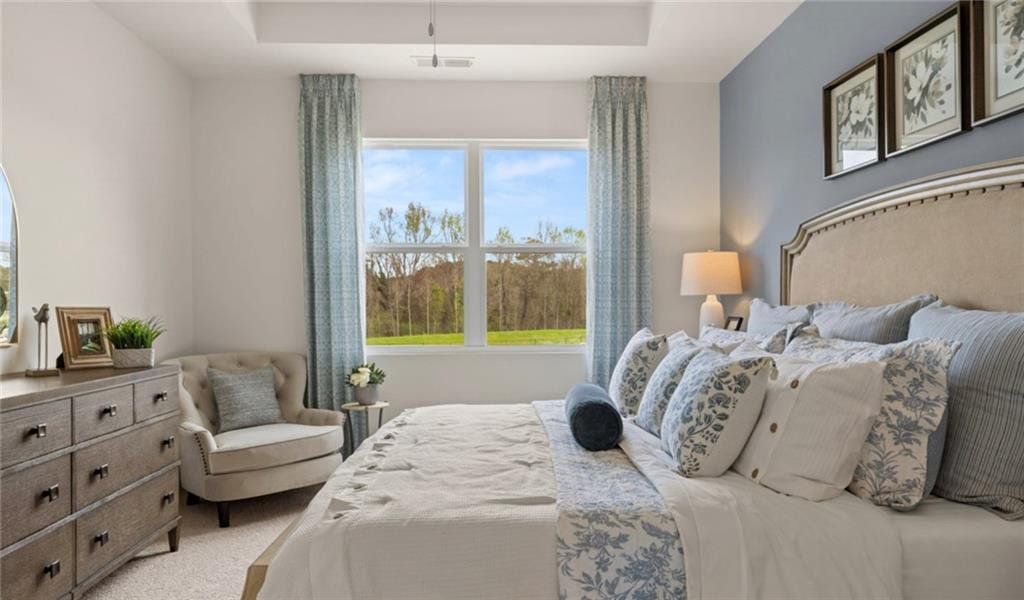 Furnished interior view inside a new home in Twin Lakes, Hoschton (Image 9).