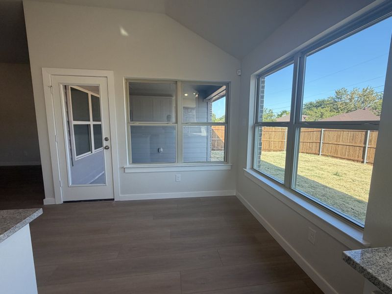 Spacious, unfurnished interior of a new home in Craftsman's Corner, Cleburne (Image 11).
