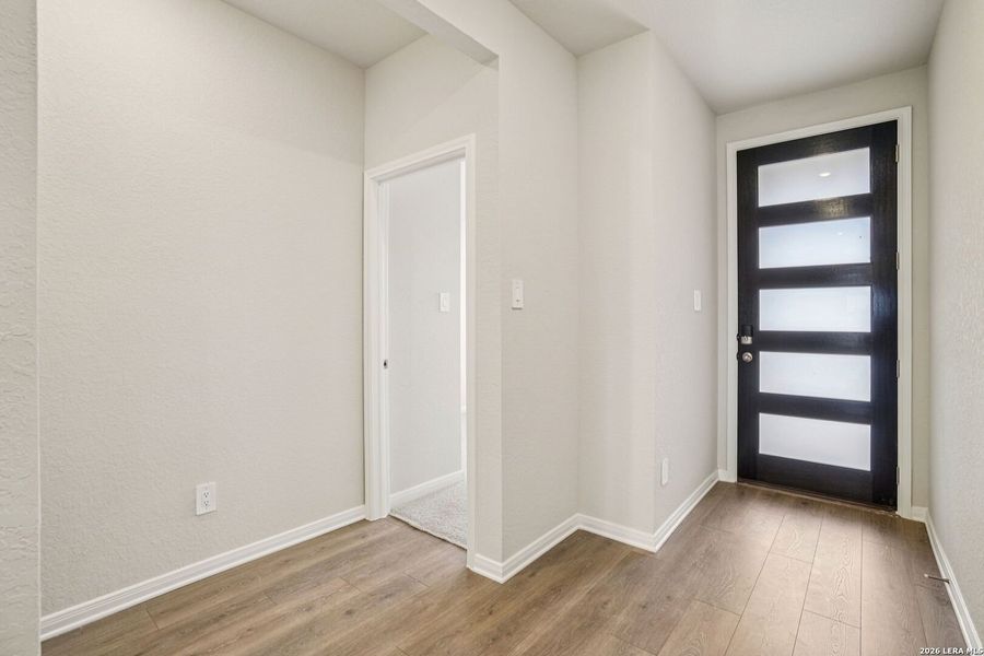 Spacious, unfurnished interior of a new home in Legendary Trails - Premier Series, Cibolo (Image 30).